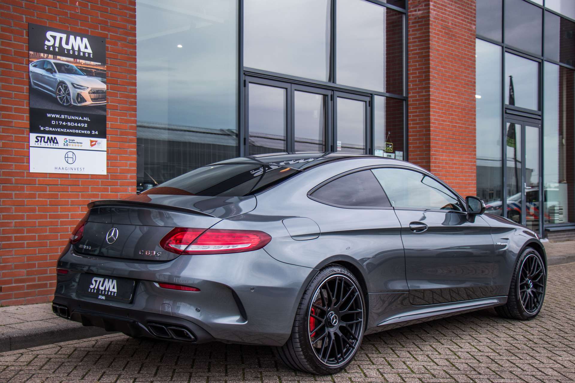 Mercedes-AMG C63 S coupé voor de Stunna Car Lounge.
